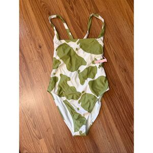 NWT Ookioh x Lisa Says Gah Women’s Savannah One-Piece Swimsuit Green Size Medium